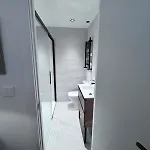 Fabuloso Bajo Con Jardines Apartmán