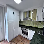 Fabuloso Bajo Con Jardines Apartmán *