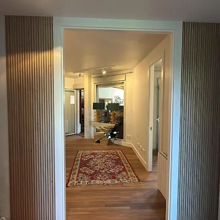 Apartment Fabuloso Bajo Con Jardines Santander