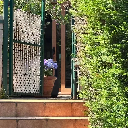 Διαμέρισμα Fabuloso Bajo Con Jardines