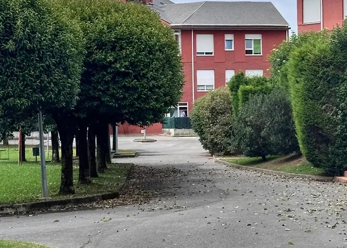 Fabuloso Bajo Con Jardines Apartment *