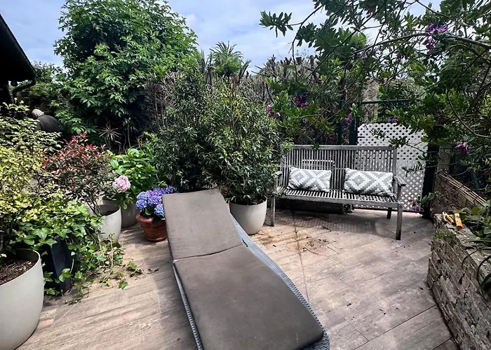 Fabuloso Bajo Con Jardines Santander