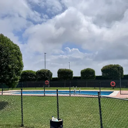 Fabuloso Bajo Con Jardines Lägenhet