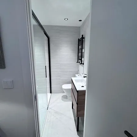 Fabuloso Bajo Con Jardines Lägenhet