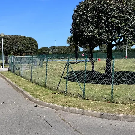 Lägenhet Fabuloso Bajo Con Jardines Santander