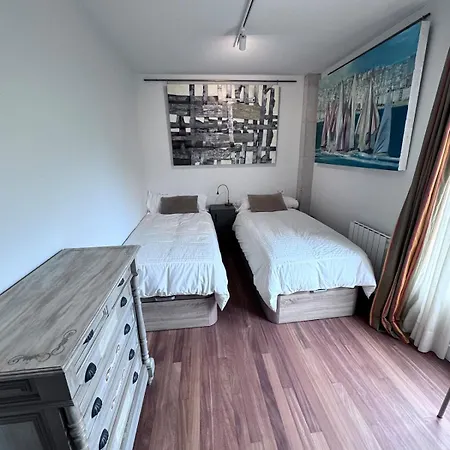 Fabuloso Bajo Con Jardines Lägenhet *